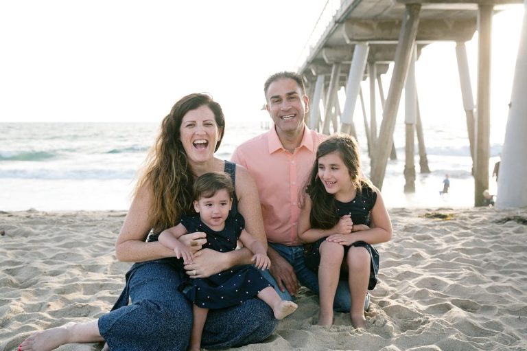family photos at Hermosa Beach Pier